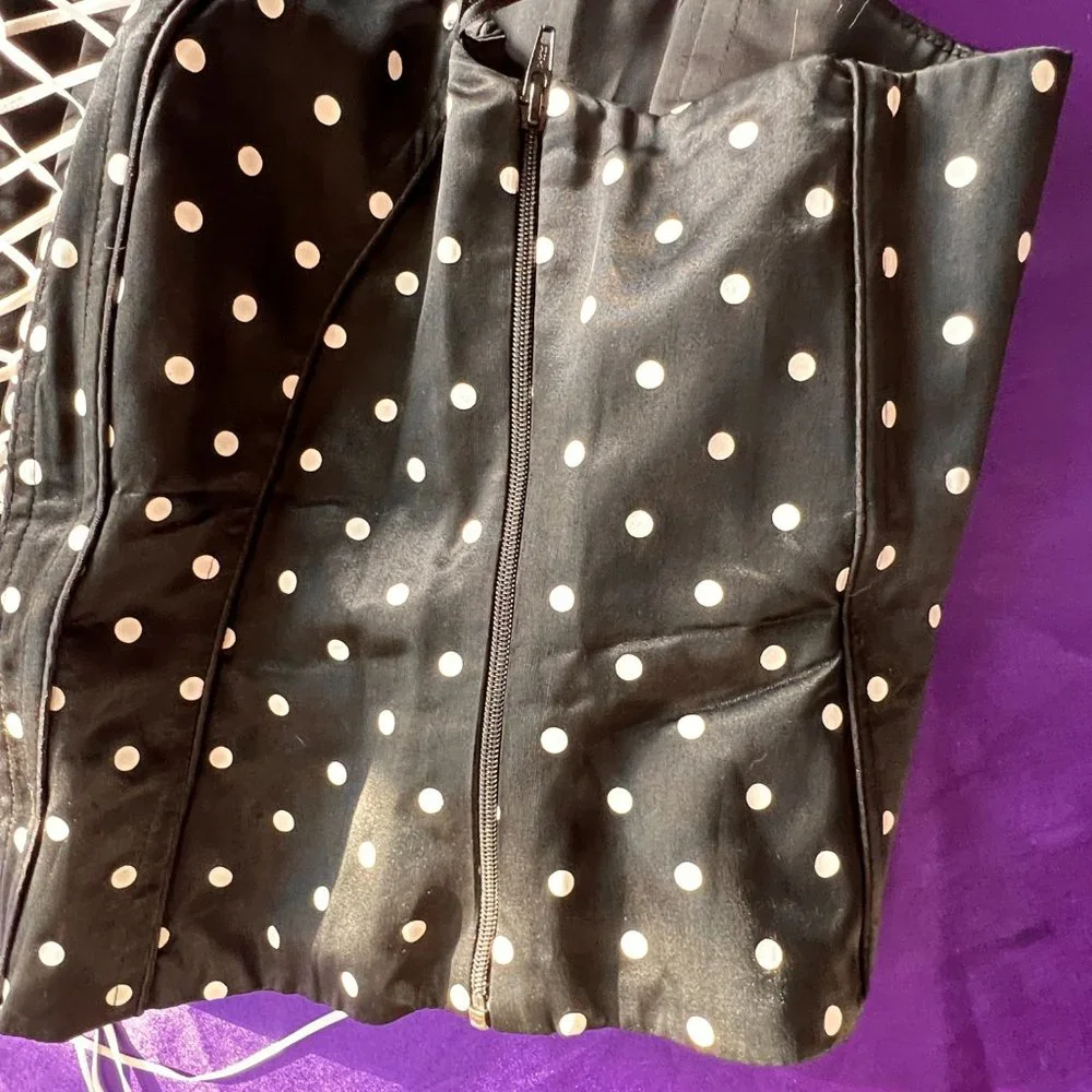 πSixthsense Sexy Corsage Top Black with White Polka Dots & Zipper on the Side - Picture 5 of 15
